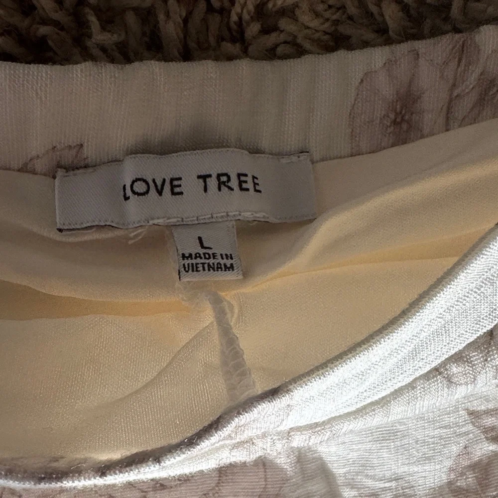 Love Tree Cream and Brown Skort